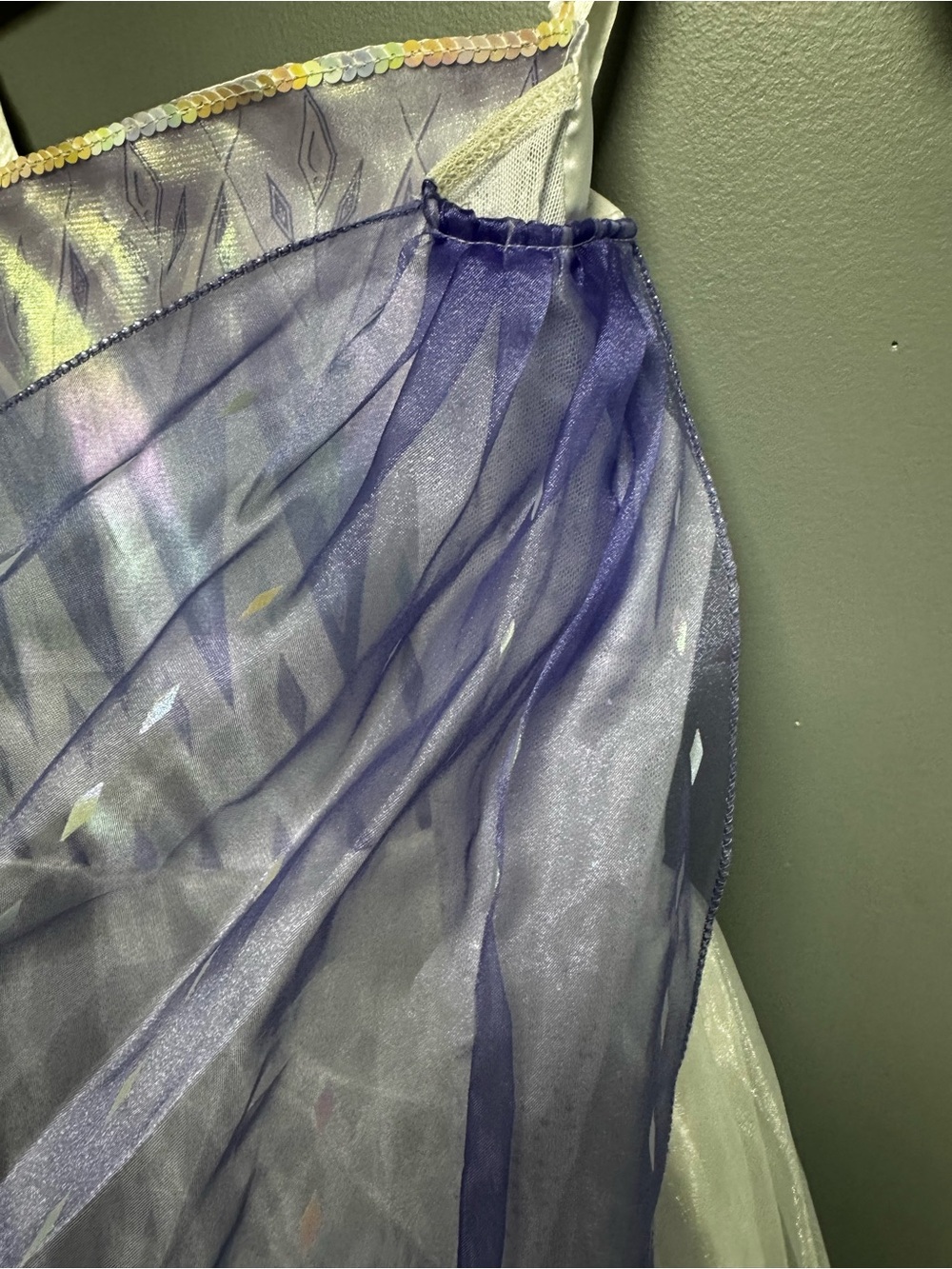 Disney Girls' Iridescent White and Purple Elsa Costume Dress size 7-8 - Picture 2 of 13